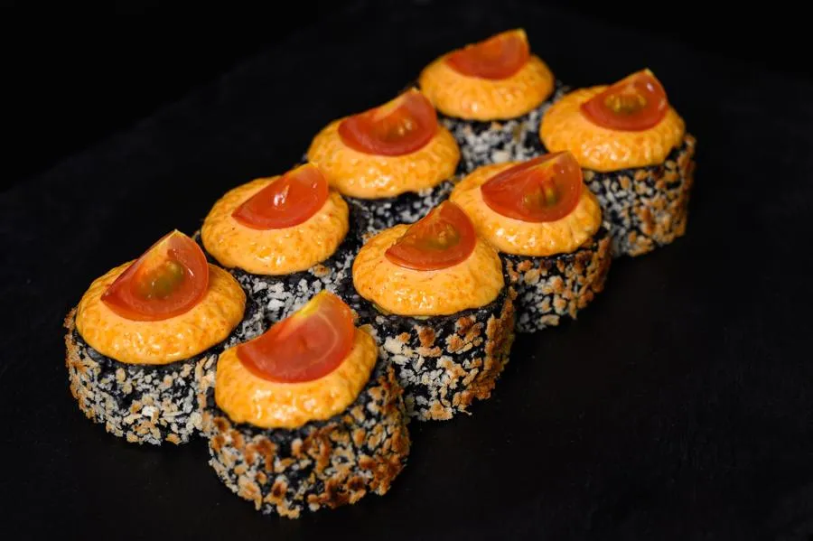 Цезарь с курицей BLACK